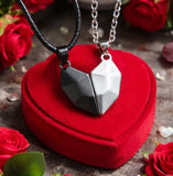 Collar de Corazón Imantado para Parejas – Conexión que los Une ❤️